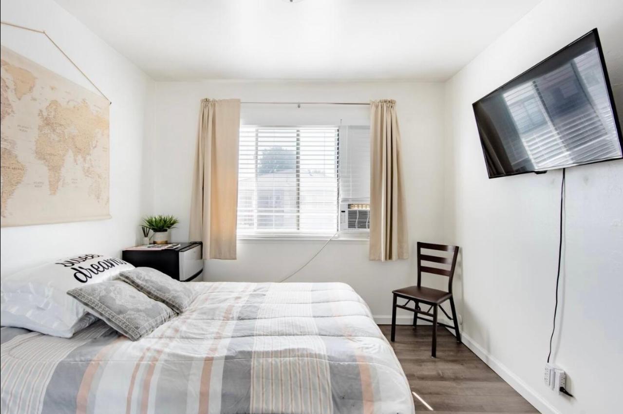 Comfy Private Room Сан-Хосе Экстерьер фото